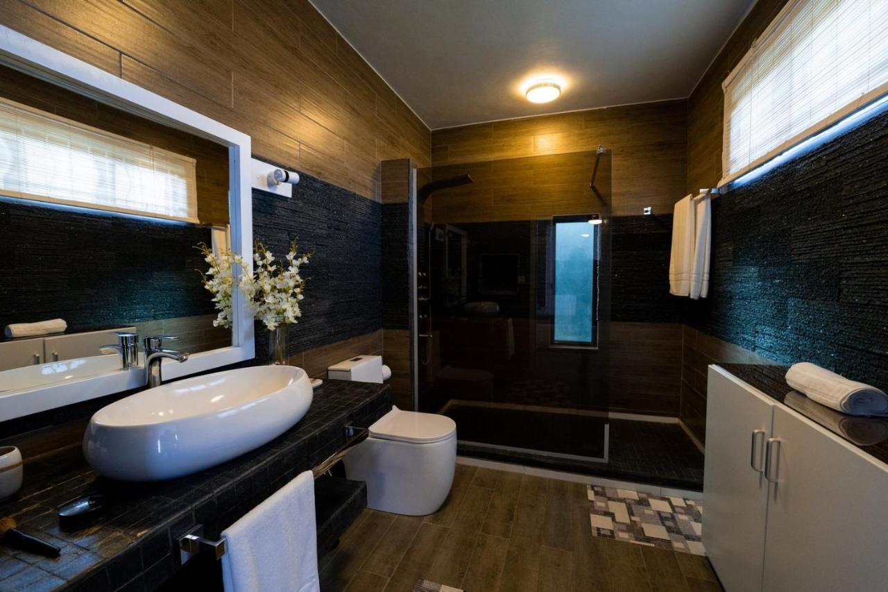 Preety Blue Residence Villas 格兰贝伊 外观 照片