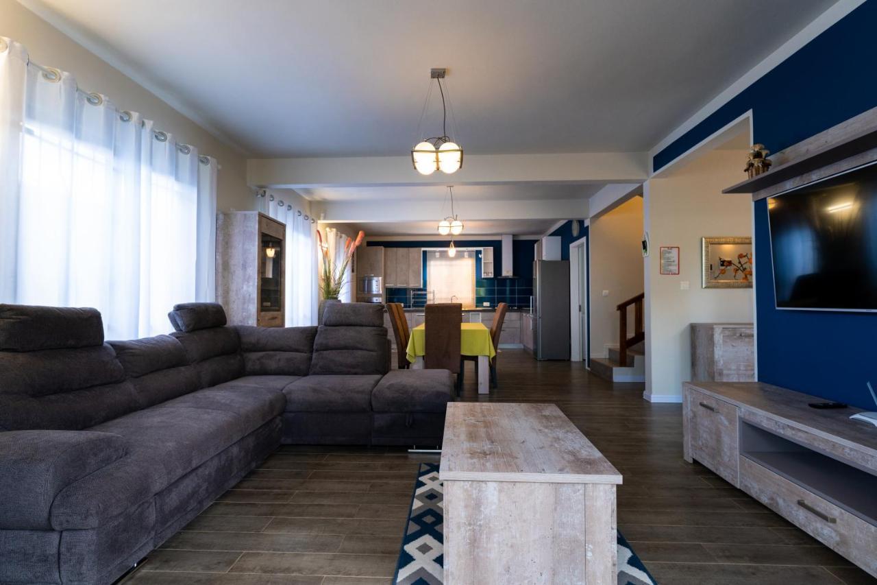 Preety Blue Residence Villas 格兰贝伊 外观 照片