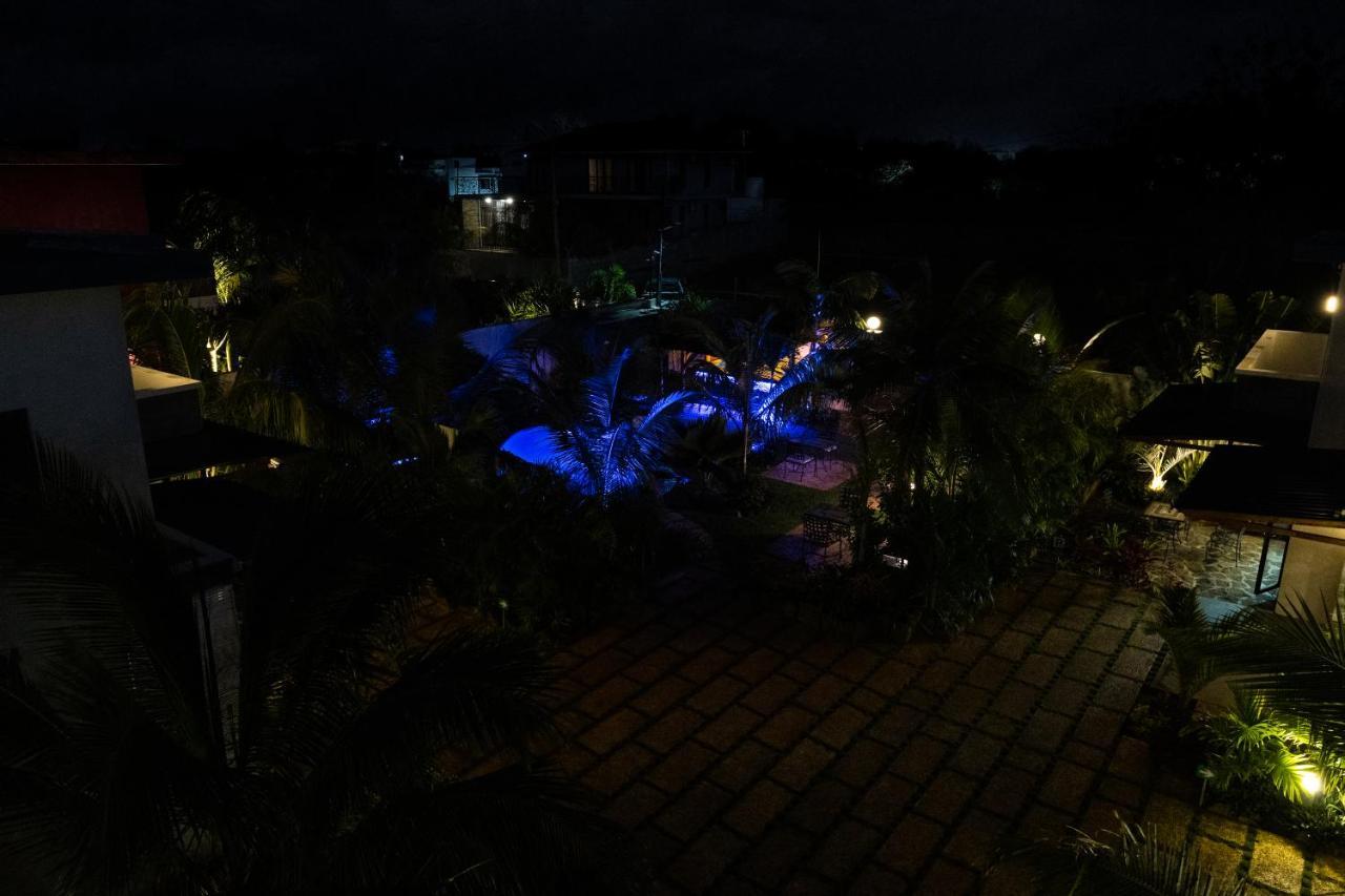 Preety Blue Residence Villas 格兰贝伊 外观 照片