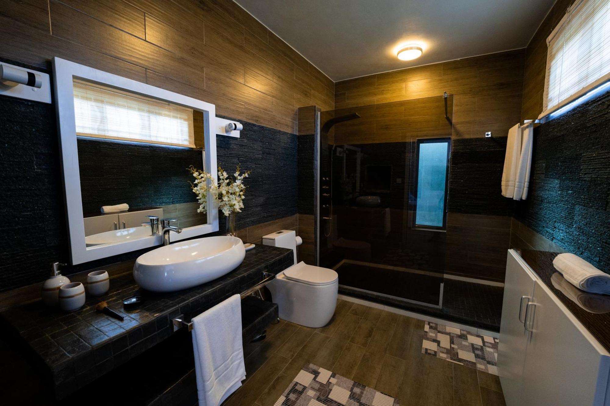 Preety Blue Residence Villas 格兰贝伊 外观 照片